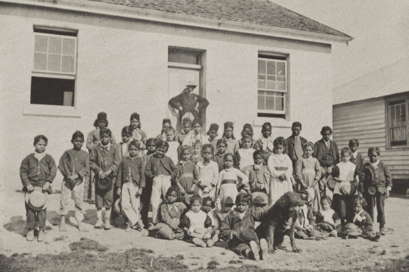 A group of children at Coranderrk Aboriginal Settlement in 1878.