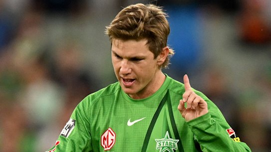 Adam Zampa of the Stars reacts after attempting a Mankad dismissal of Tom Rogers of the Renegades.