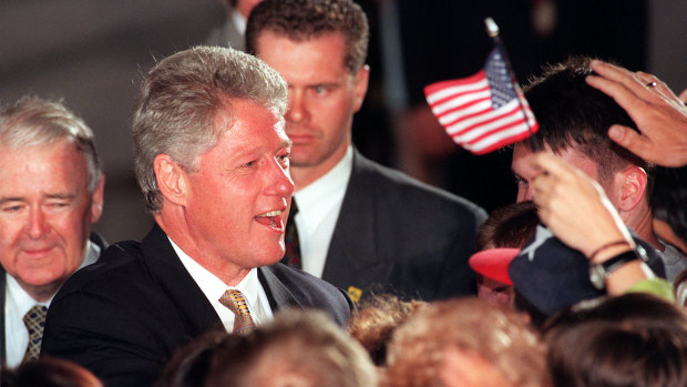 US President Bill Clinton is welcomed to Sydney on November 18, 1996