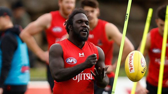 Anthony McDonald-Tipungwuti joined the Bombers’ first to fourth year players on the track.