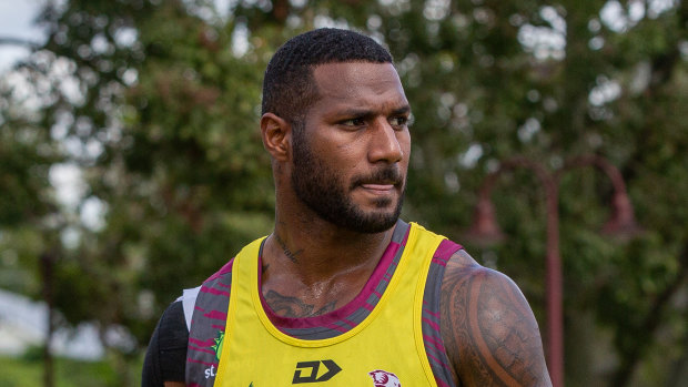 Suliasi Vunivalu trains with the Queensland Reds for the first time.
