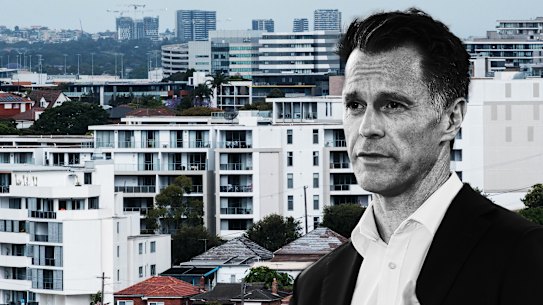 As reformas governamentais de densidade média foram adiadas até depois das eleições para o governo local do ano passado, após forte resistência dos conselhos.