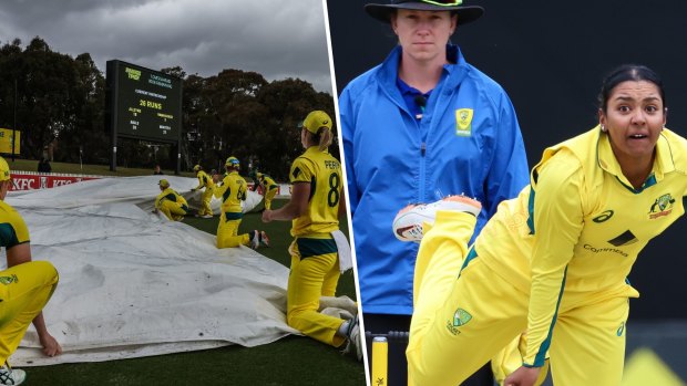 All hands on deck for Australia’s women’s side as the heavens open above Melbourne