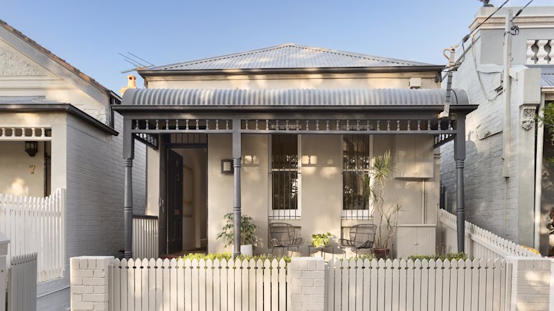 Auction clearance rates strong as buyers ready for next rate cut