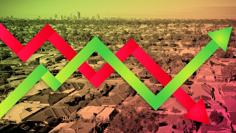Perth suburbs see early signs of home value declines, with agents disputing reported drops