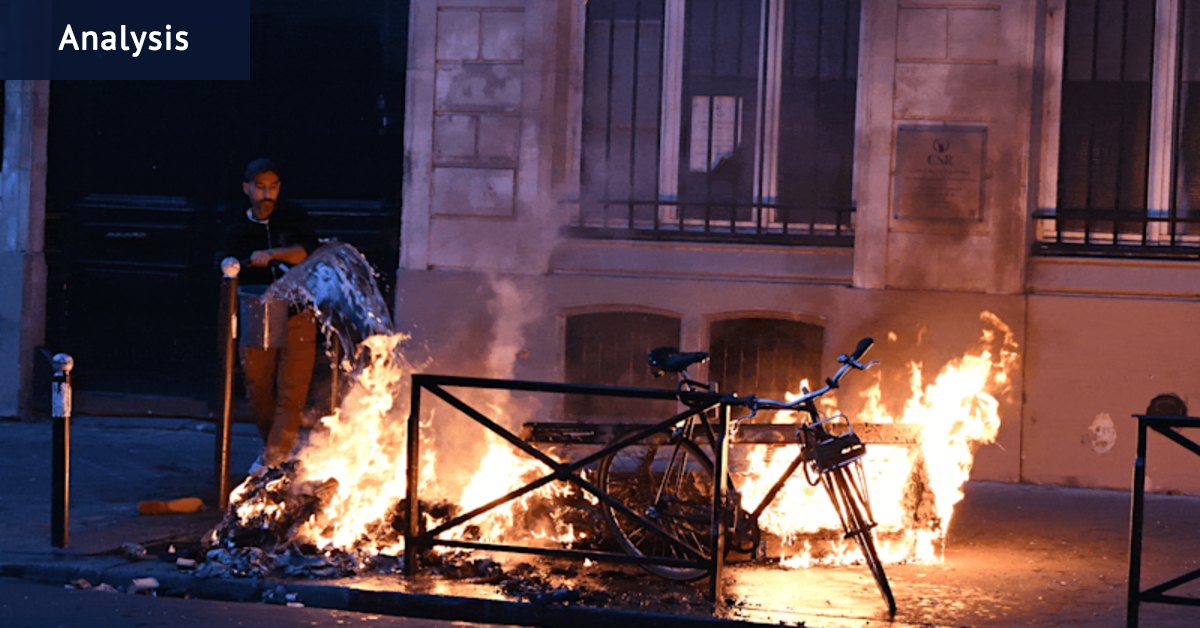 Police Use Tear Gas to Disperse Rioters at Republique