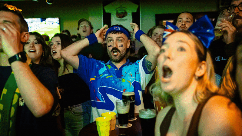 Sydney Socceroos fans wake early to see 2-0 loss to USA