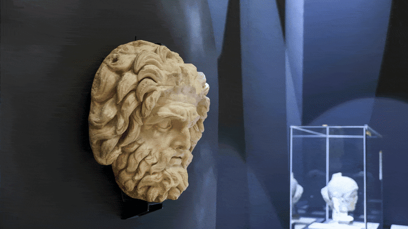 If you’re obsessed with ancient Rome, this is the exhibition for you