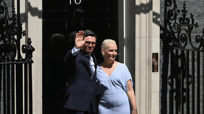 Andy Burnham diventa il settimo Primo Ministro britannico in dieci anni