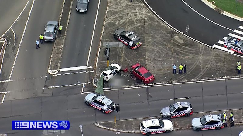 Two dead after car crash in Camden South following police chase from Beverly Hills