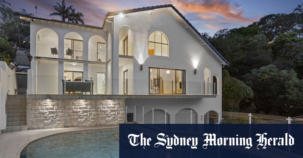 Sydney auctions: Clontarf house sells for $9.75 million - Vimarsana News