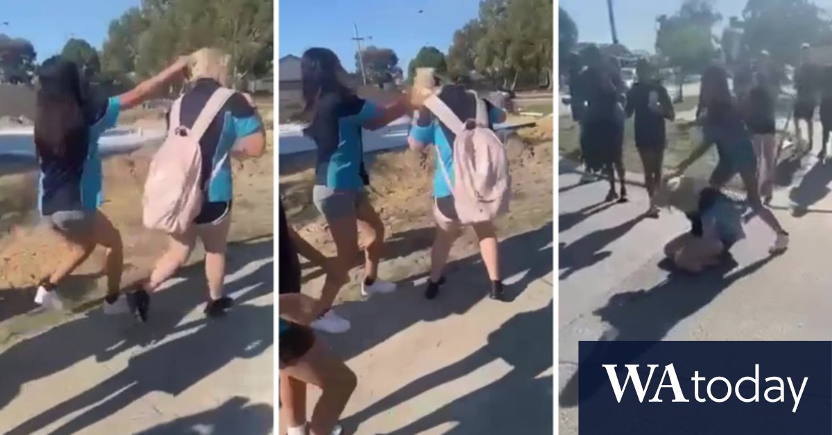 Девушку ударили по голове во время съемок съемок «противостояния» нападению возле школы в Перте.
