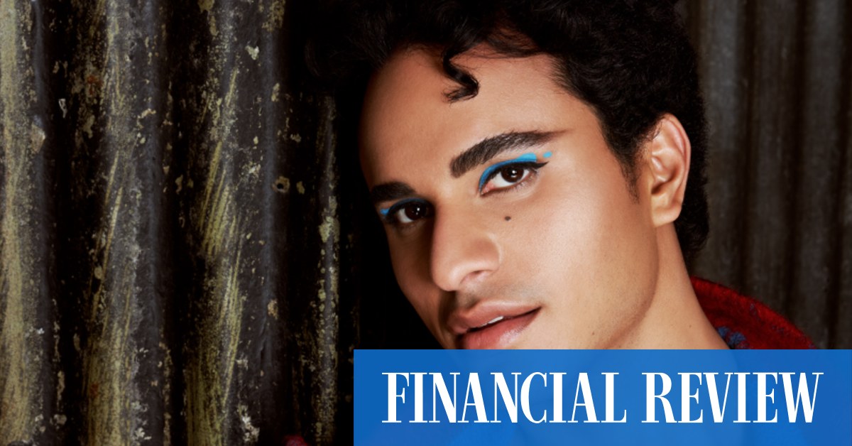 Discover the Exceptional Male Soprano Revolutionizing Classical Music