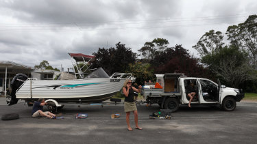 Emma and Wayne Morris broke down while crossing the border as part of the rush to get back into Victoria.