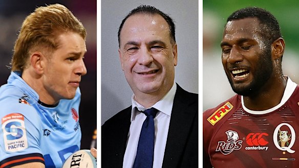 Two targets of rugby leagues’ proposed counter-raid on rugby: Max Jorgensen and Suliasi Vunivalu, with Peter V’landys (centre). 