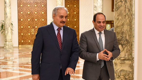 Khalifa Hifter, the head of the self-styled Libyan National Army, left, with Egyptian President Abdel-Fattah el-Sisi last year.