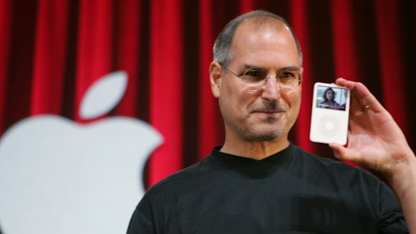 Steve Jobs was a master at spotting talent, says Gates.