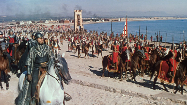 A scene from El Cid, cinematography by Robert Krasker. 