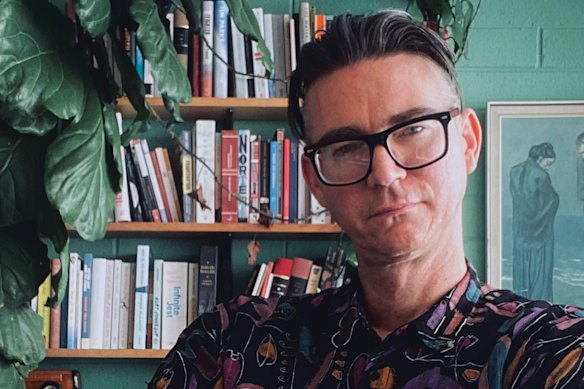 Adam Ouston has written his new novel in one sentence.