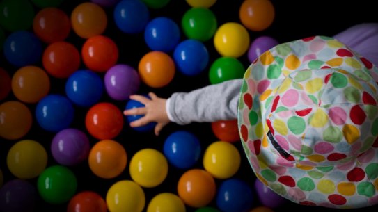 The economy would grow $700m a year and parents would be thousands of dollars better off under a KPMG plan to overhaul the childcare subsidy system.