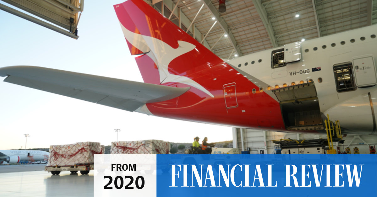 australia bars foreign arrivals from china