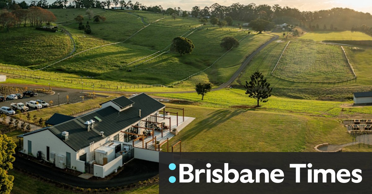 Beechmont Estate review: Luxury hilltop retreat is just a 90-minute drive from Brisbane - Vimarsana News