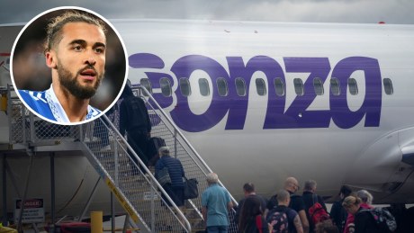  The mess surrounding Bonza and its owners stretches across the globe, even to Everton Football Club. Inset: Toffees striker Dominic Calvert-Lewin.