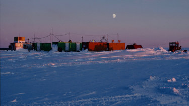 The ice core drilling station at Law Dome, 120 kilometres inland from Casey Station.