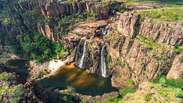 UQ researchers have analysed 65,000 years of food scraps at a site in Kakadu national park which shows the area is the driest it has even been in human history.