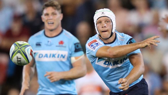 Mack Mason is set to wear the No.10 jersey for the Waratahs this Friday against the Highlanders. 