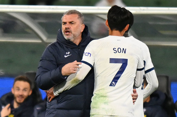 Ange Postecoglou and Son Heung-min when the Spurs captain was substituted.