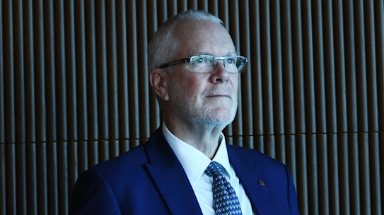 Morrison government suggests ABC chairman Justin Milne should consider his position
