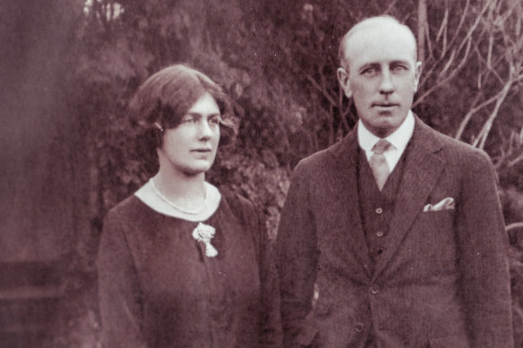 Joan Lindsay, who wrote Picnic at Hanging Rock when she was 70, with her husband, Sir Daryl Lindsay.