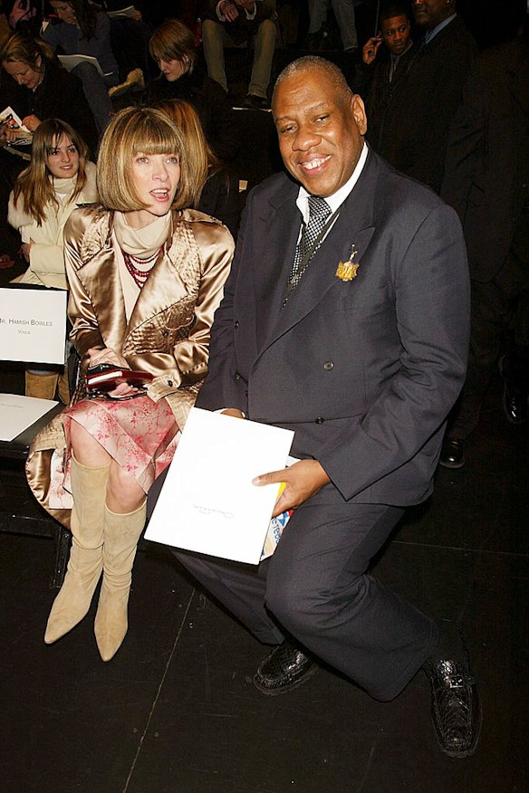 Anna Wintour and Andre Leon Talley at an Oscar De La Renta fashion show in 2003, prior to their falling out.