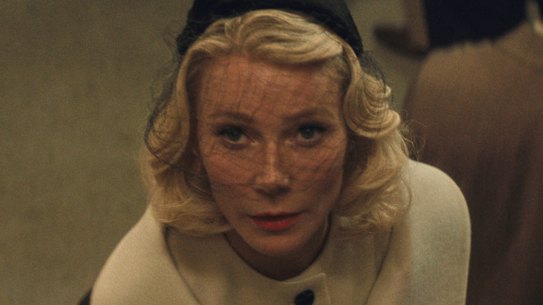 Gwyneth Paltrow in Marty Supreme.