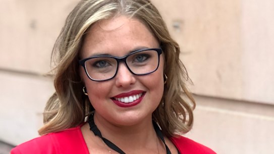 Does direct selling still work in the internet era?