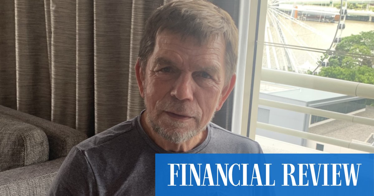 ‘Tag me for confident,’ claims Flight Centre manager in thrust for residence quarantine