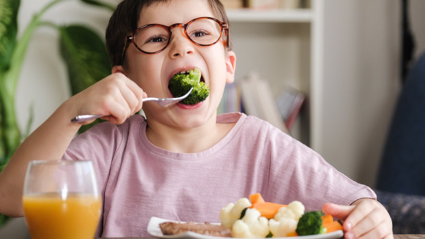 To raise a healthy eater, avoid these common mistakes