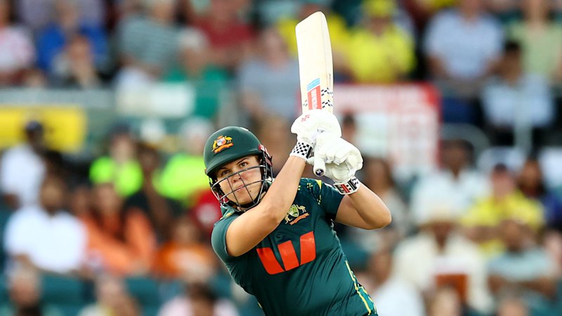Australia square T20 series, India stunned by Georgia Voll