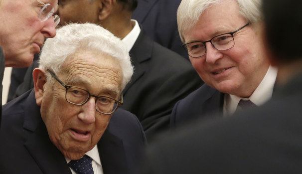 Kevin Rudd with former US secretary of state Henry Kissinger, a fellow member of a delegation from the 2019 New Economy Forum, before they meet Chinese President Xi Jinping in Beijing last week.

