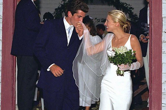 John F. Kennedy Jr, the son of President John F. Kennedy, and Carolyn Bessette on their wedding day in 1996. 