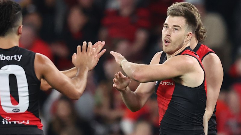 AFL live: Dogs and Suns, Power and Crows fight it out; Dons’ injury crisis deepens; Merrett to face MRO scrutiny