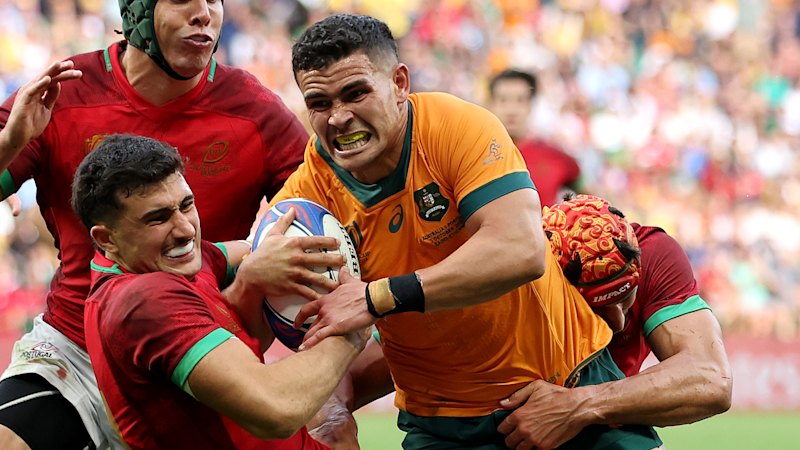 Les Kiss set to make first Wallabies signing from former club as he succeeds Joe Schmidt