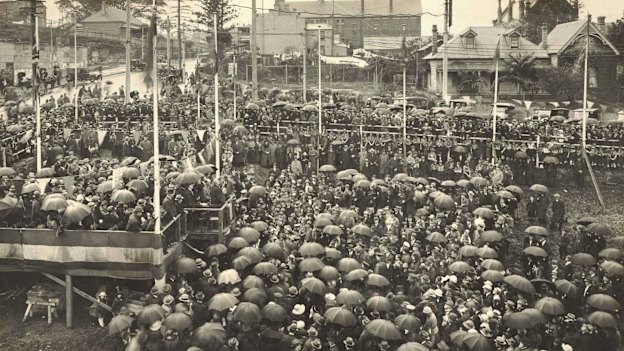The first sod turn ceremony for the Sydney Harbour Bridge on 28 July, 1923.