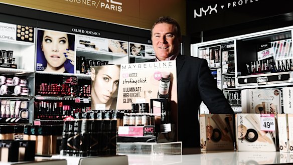 API chief executive Richard Vincent says pharmacies could play a big part in a mass COVID-19 vaccination program. 