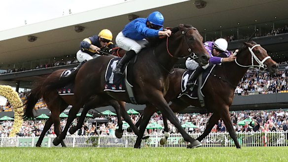 Aeliana (right) runs second to Broadsiding in the Rosehill Guineas.