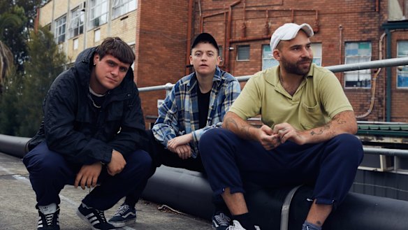 DMA's (l-r): Johnny Took, Tommy O'Dell and Matt Mason.