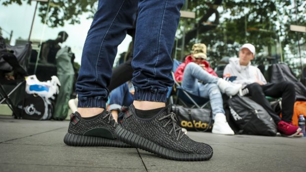 Designer sneakers such as Kanye West's YEEZY line are so in demand, people queue for them. But is it against the Bible's teachings for preachers to wear posh sneakers?