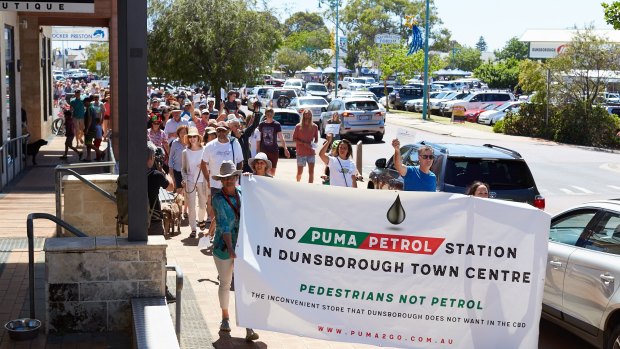 Protestors rally against a proposed 24-hour Puma petrol station in Dunsborough.