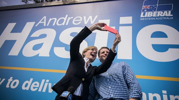 Andrew Hastie and Foreign Minister Julie Bishop take a selfie ahead of the 2015 Canning byelection.